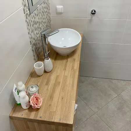 Sarka Apartman *